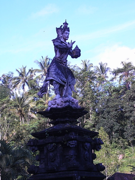 R0010588